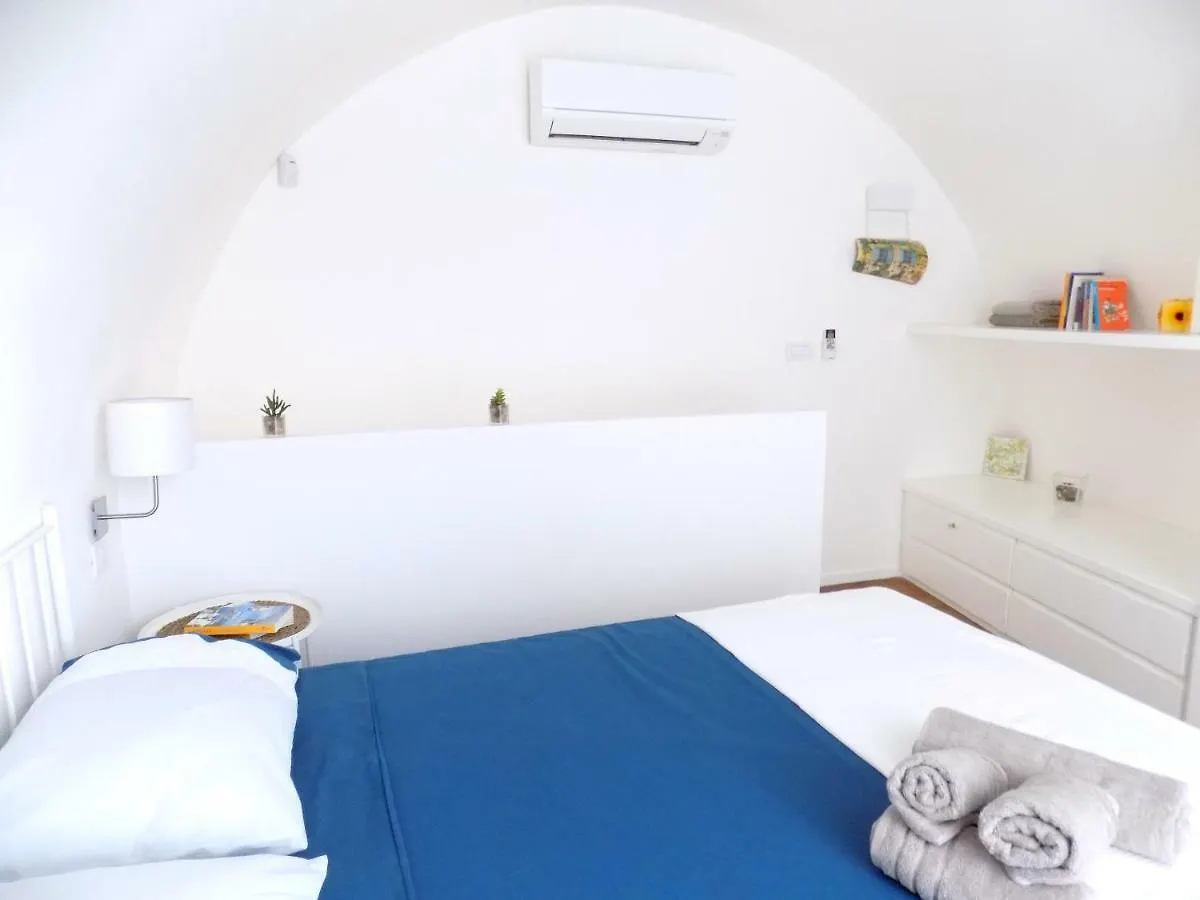 San Gregorio House Apartment Bari 0*,